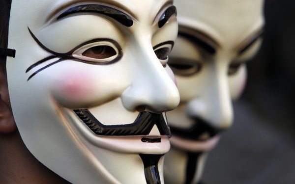 На цей раз Anonymous вивели з ладу сайт МВС Великобританії