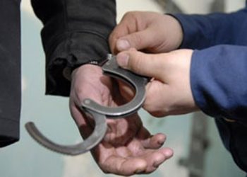 Грецький суд відправив до в'язниці екс-міністра оборони