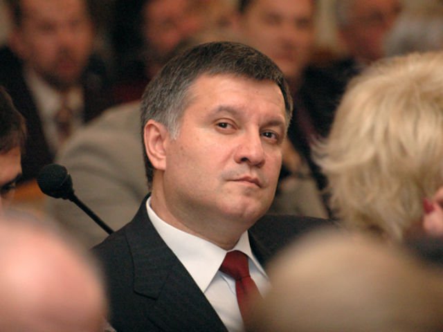 Авакова освободили из-под стражи