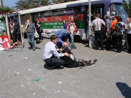 Число пострадавших от взрывов в Днепропетровске возросло до 27 человек