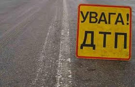 На Великдень п'яні водії таранили кіоски, дерева, стовпи і зносили паркани
