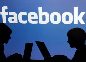 Facebook запустить закриті групи для навчальних закладів