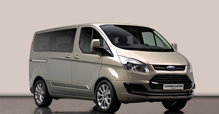 Нова серія вантажівок Ford Transit