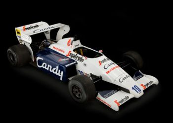 Автомобіль Formula 1 великого гонщика Senna буде продано