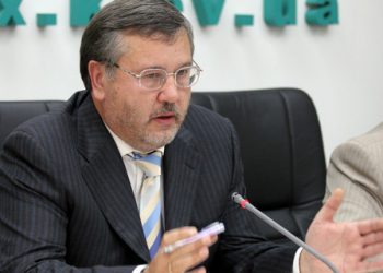 Гриценко не хоче бачити Яценюка на чолі опозиції