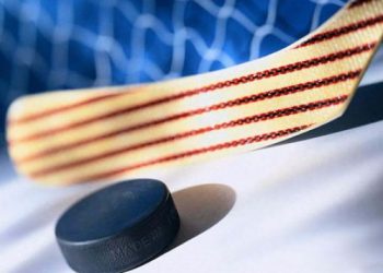Сборная России по хоккею уступила команде Латвии