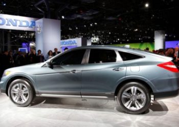 Нова Honda Crosstour повністю оновила передній вигляд
