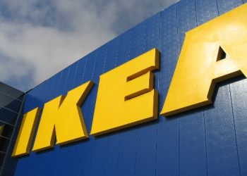 Порошенко заявив, що IKEA повертається в Україну