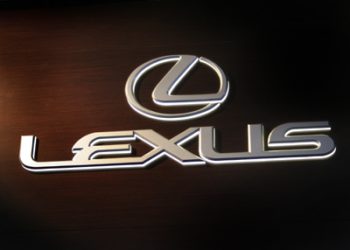 Lexus розробить суперкар ціною близько в мільйон доларів