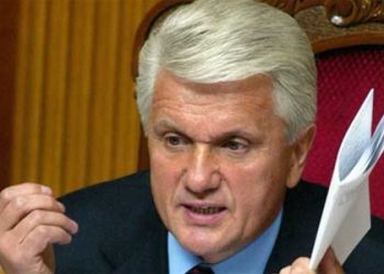 Литвин решил наказать депутатов, блокирующих трибуну