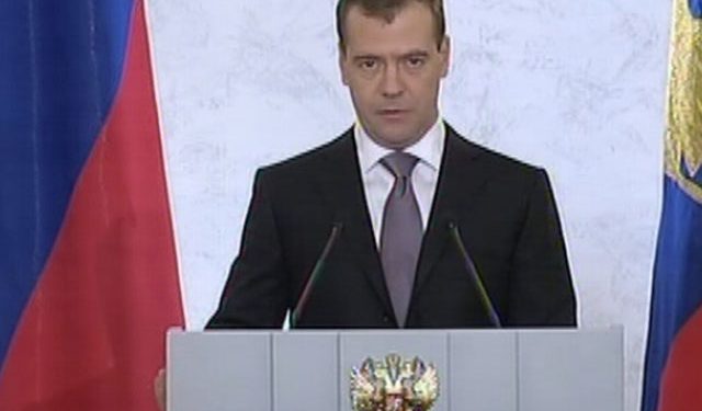 Медведев пожалеет экономических преступников