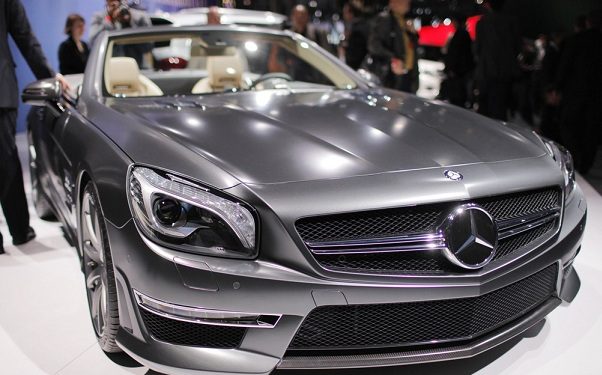Mercedes-Benz випустить 45 ювілейних кабріолетів SL 65 AMG