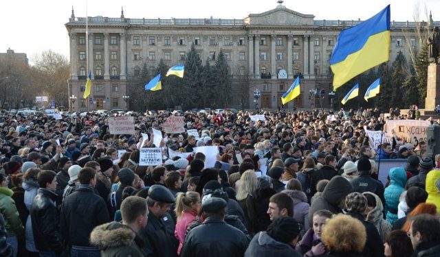 Люди вимагають відповідного покарання вбивцям