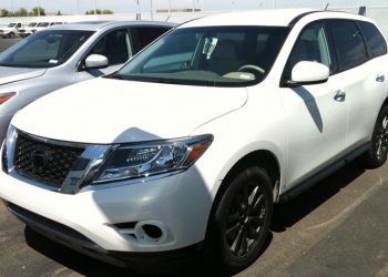 З'явилися перші знімки серійного Nissan Pathfinder'2013
