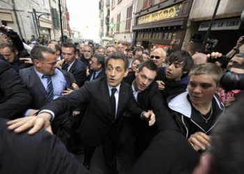 Николя Саркози проиграл первый тур выборов