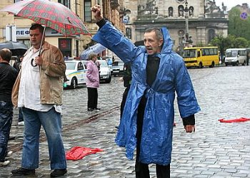 На 9 Мая во Львове не будет нацистской и коммунистической символики