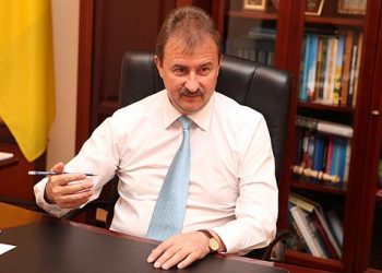 Боксеры пришли поговорить с Александром Поповым