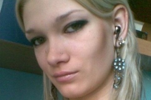 Родичі Саши Попової помилково сприйняли рефлекси: вона як і раніше в комі