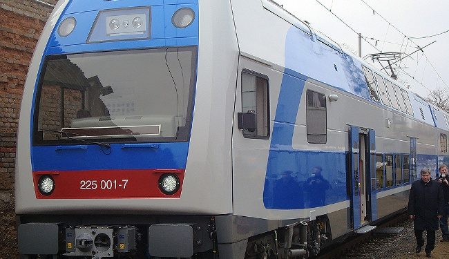 Швидкість потягу розвивається до 160 км на годину