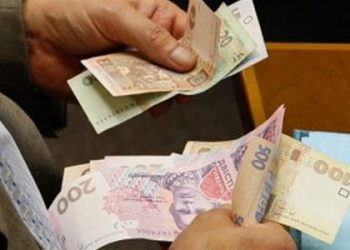 Збори в Пенсійний фонд буде збільшено