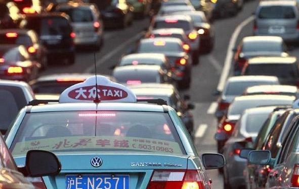 В Шанхае регистрация номера стоит дороже автомобиля