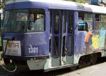 Пресса сообщает о гибели восьми раненных при взрывах в Днепропетровске
