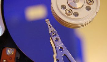 Ученые: Жесткий диск будет работать в сотни раз
