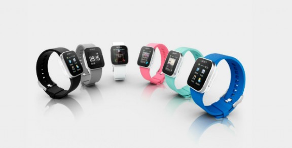 У продаж надійшли годинники Sony SmartWatch