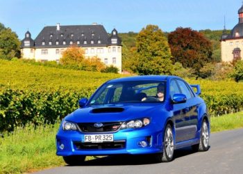 Стали відомими ціна на STI 2012 і WRX 2011 від Subaru