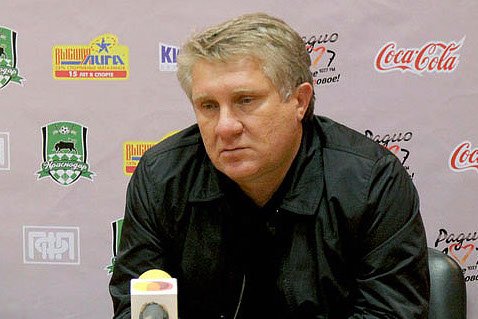 Главный тренер