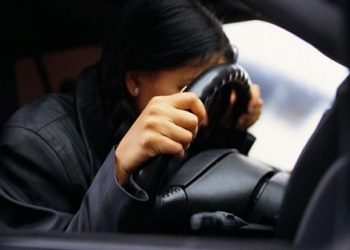 Пьяная девушка угнала автомобиль без ключей