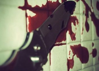 Вбивця спалив скривавленого сусіда