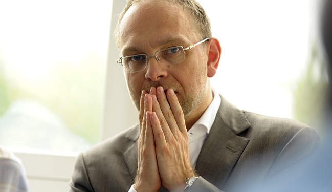 Власенко ввели новий графік відвідування Тимошенко