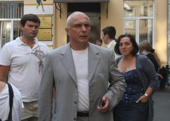 Муж Тимошенко: Жена может умереть в любой момент
