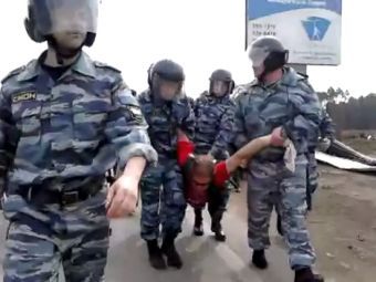 Задержанных противников вырубки Цаговского леса отпустят из полиции