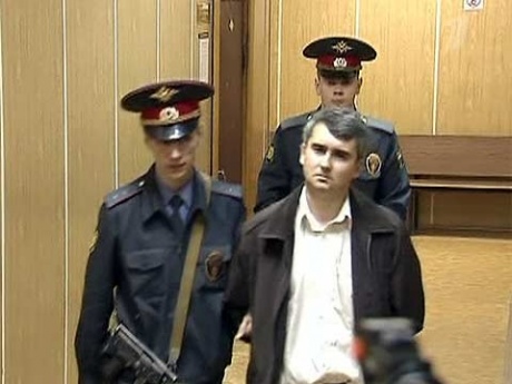 Напавший на судью с топором жалеет, что не смог ее убить