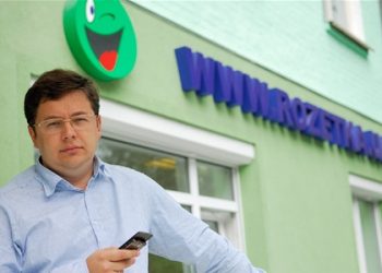 В Rozetka.ua ничего не знают о том, что они «согласились возместить» 7 млн