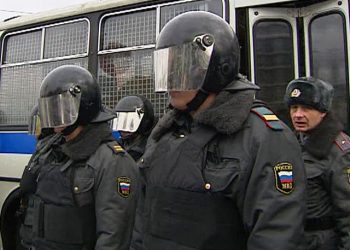 Полиция задержала пять участников акции в поддержку Pussy Riot