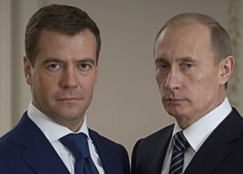 Путин предложил кандидатуру Медведева на пост председателя партии «Единая Россия»