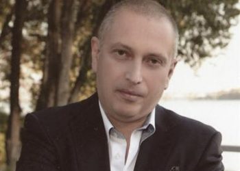 Друзья Аксельрода обещают $ 1 миллион за имена его убийц