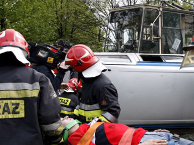 В Польше туристический автобус попал в крупное ДТП