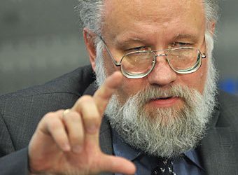 Чуров пообещал разобраться с нарушениями на выборах в Астрахани