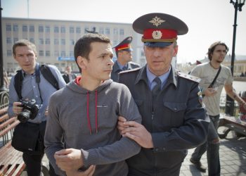 Яшина задержала в Астрахани за драку