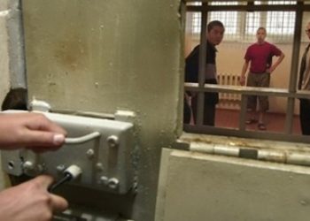 Саакашвили подписал указ об амнистии двухсот заключенных