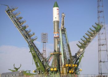 Путин намерен развивать отечественные космодромы
