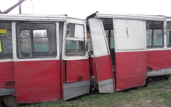 В Нижнем Новгороде столкнулись два трамвая