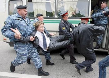 В Петербурге задержаны первые нарушители закона о запрете пропаганды гомосексуализма