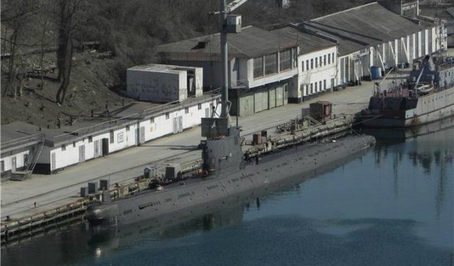 Единственная украинская подлодка «Запорожье» вышла на ходовые испытания
