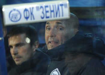 Зенит - Динамо 2:1 : Зенит чемпион России по футболу