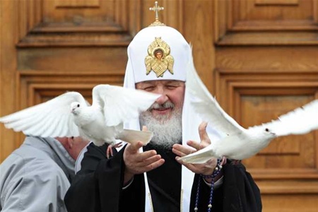Патриарх Кирилл получил 20 млн компенсации за строительную пыль